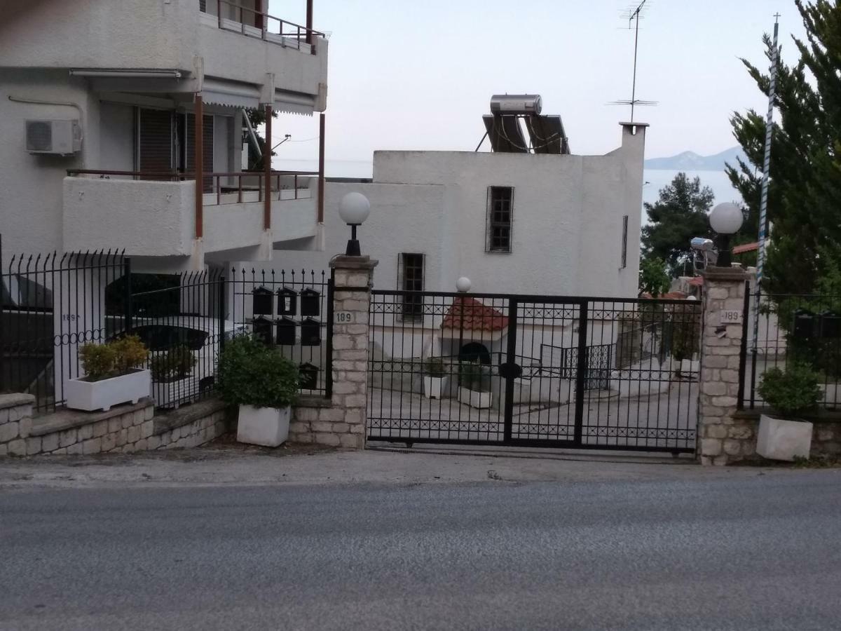 Evaliana Seaside Apartment Paleo Tsifliki Exterior photo